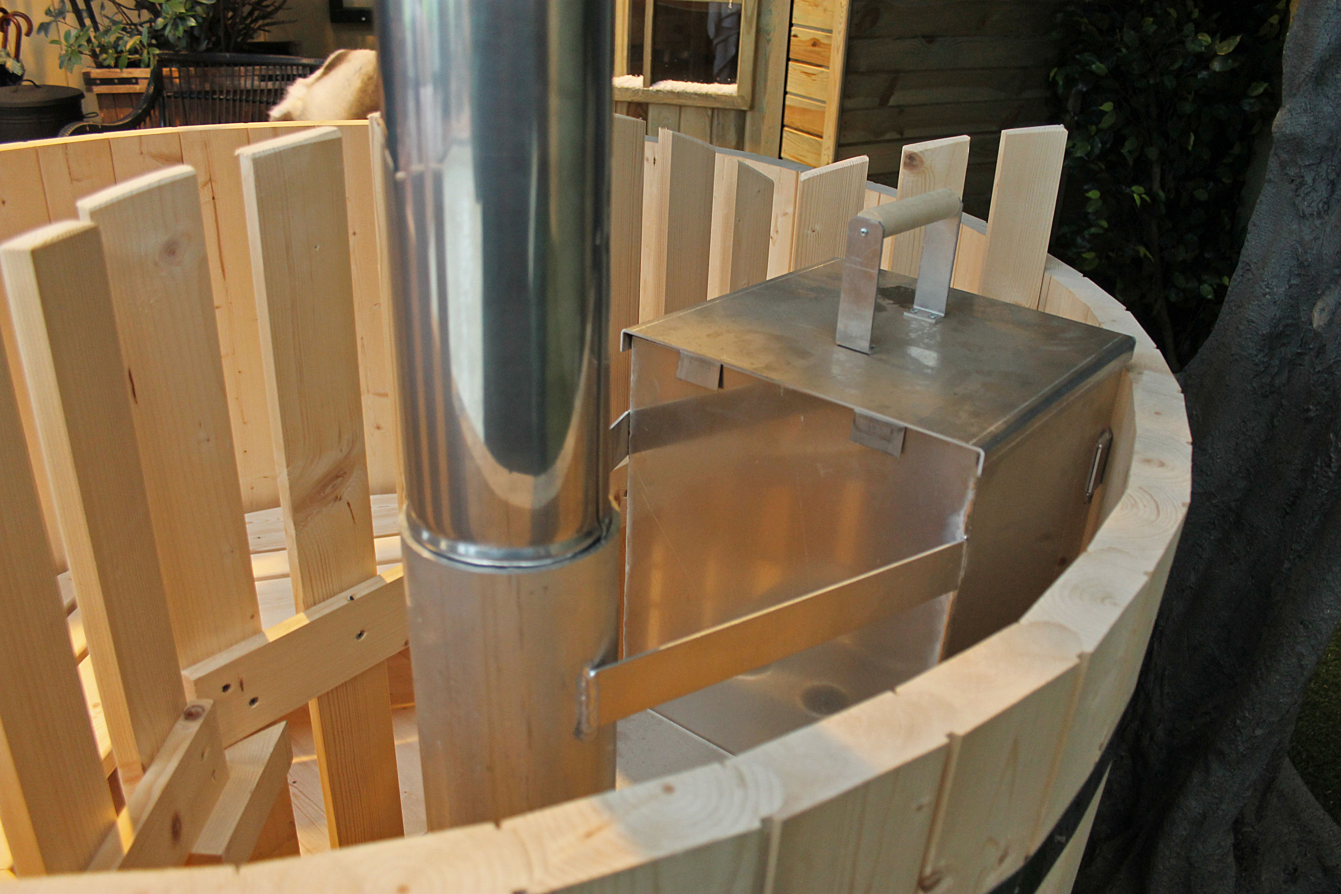 hot-tub-05
